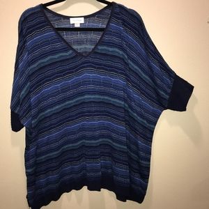 Lightweight short sleeve tunic